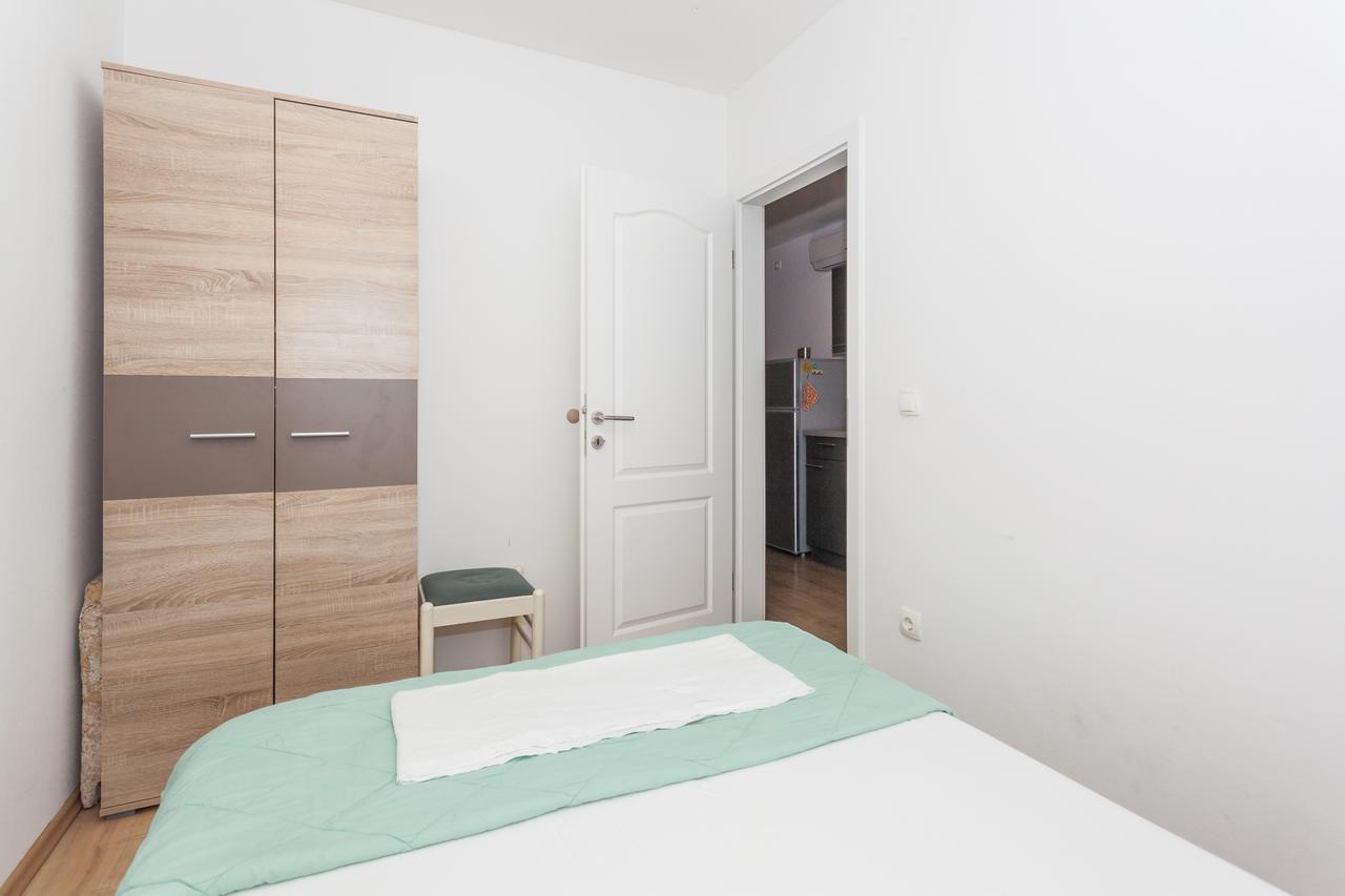Apartment Dome