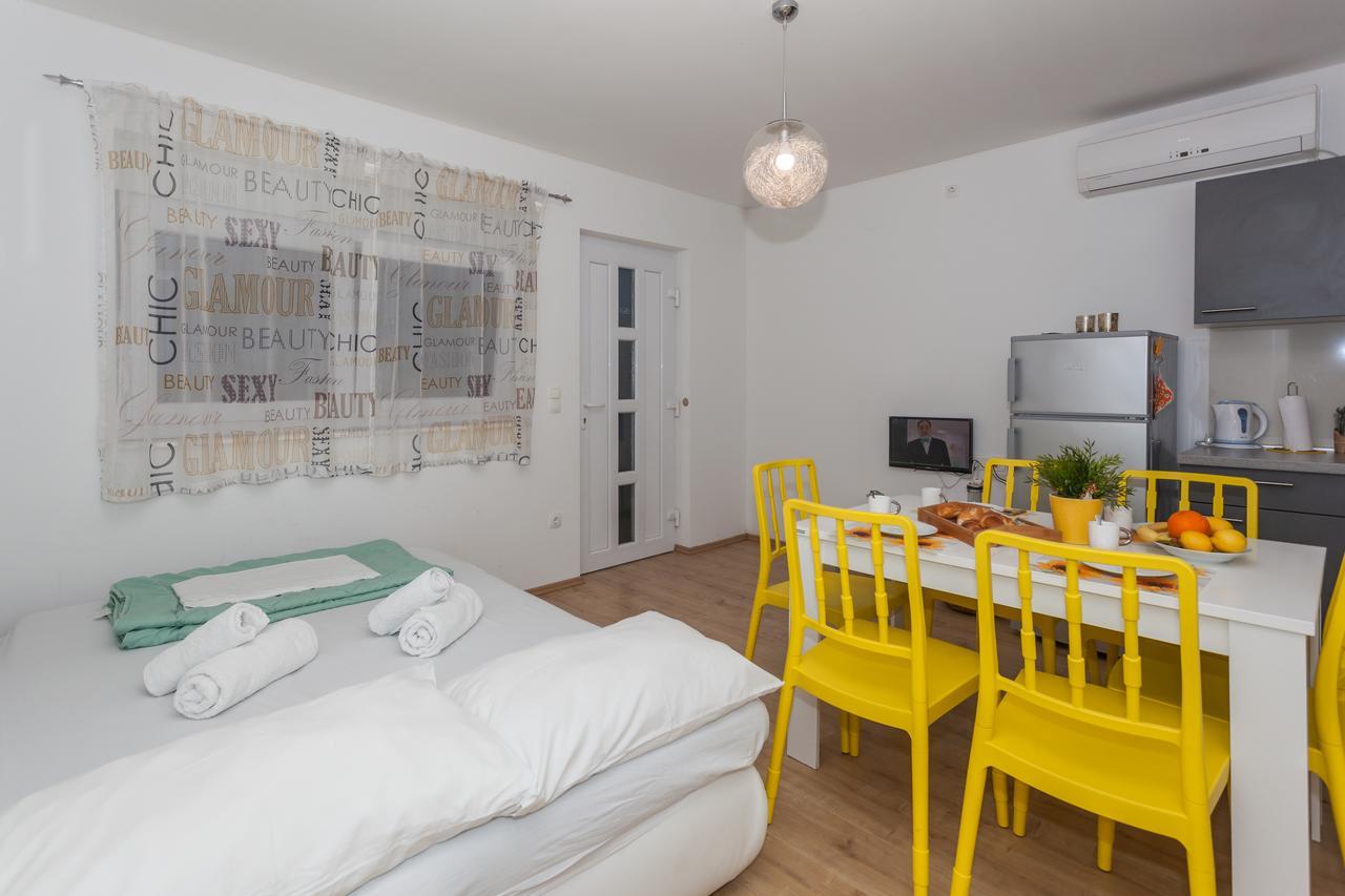Dome * Biograd Na Moru